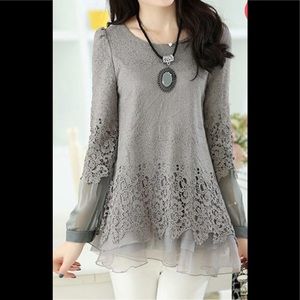 Long sleeve Grey Crepe top